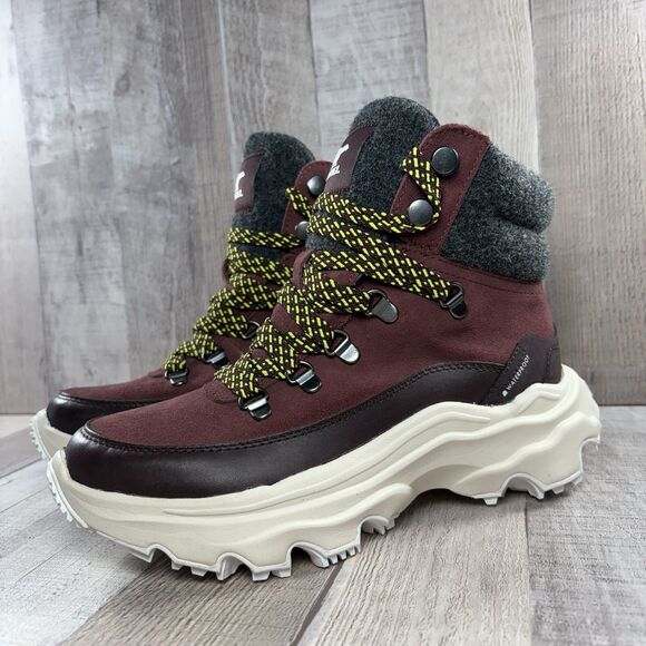 Sorel Kinetic Breakthru Conquest Womens 7 Sneaker Boots Bootie Waterproof Maroon - Picture 1 of 13